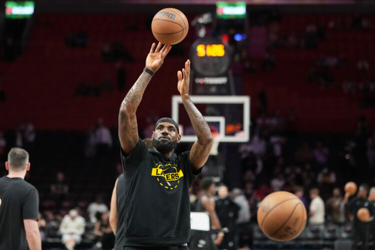 Another Record For LeBron: He Ties Robert Parish By Appearing In His 1,611th NBA Regular-Season Game